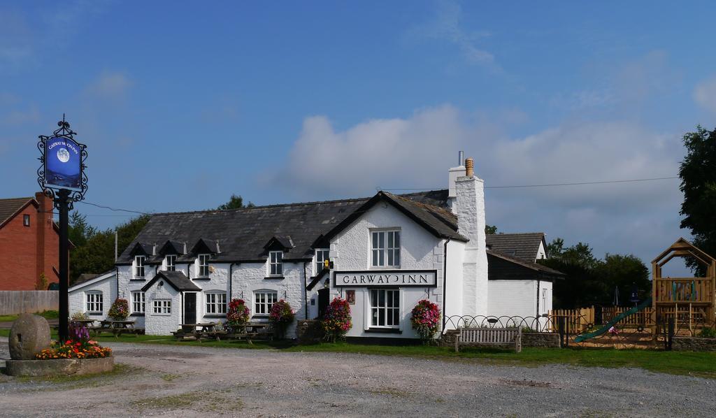 Garway Moon Inn Zewnętrze zdjęcie